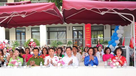 Lễ khai giảng đong đầy cảm xúc