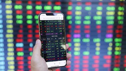 05/11: Đọc gì trước giờ giao dịch chứng khoán?