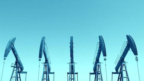 Dầu tăng hơn 1% khi Trung Quốc hướng đến nới lỏng chính sách tiền tệ