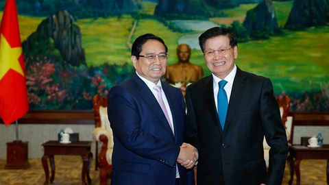 Việt Nam - Lào phấn đấu đưa kim ngạch thương mại lên 5 tỉ USD