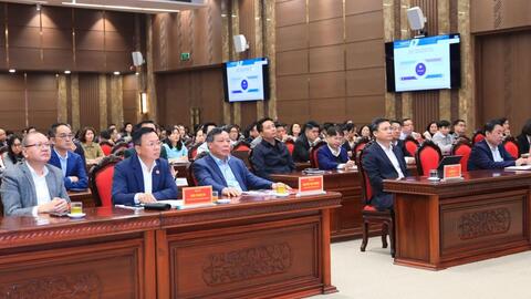 Hà Nội tiên phong, gương mẫu chuyển đổi số trong công tác Đảng