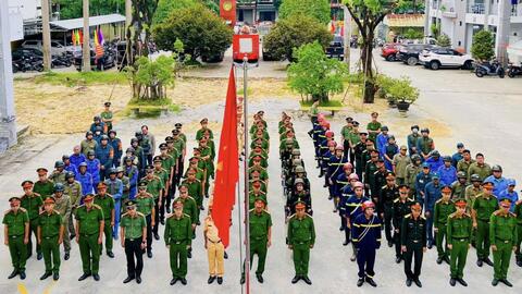 Giải thể Công an quận, huyện và chia khu vực quản lý tạm thời