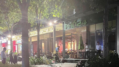 TP.HCM: Một quán phở bất ngờ phát nổ nghi do rò rỉ khí gas