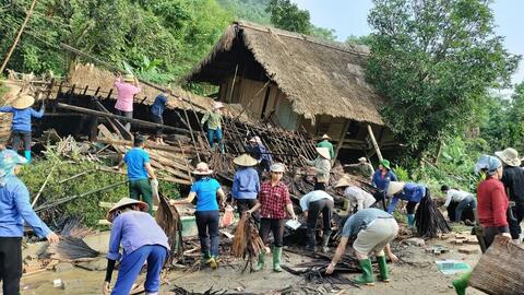 Thủ tướng yêu cầu tập trung hoàn thành mục tiêu xoá nhà tạm, nhà dột nát trên phạm vi cả nước