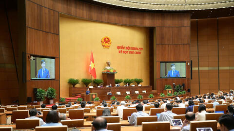 Thông qua Nghị quyết sửa đổi, bổ sung một số điều của Nội quy kỳ họp Quốc hội