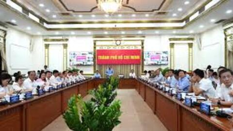 TP Hồ Chí Minh họp phiên đầu tiên về kinh tế - xã hội sau hợp nhất