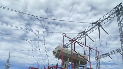 Đóng điện máy biến áp AT2-250MVA dự án nâng công suất trạm biến áp 220kV Tuy Hòa