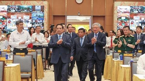 Bộ đội, công an và tinh thần 'vì dân' trong mỗi ngôi nhà mới