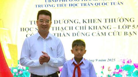 Đắk Lắk: Tuyên dương học sinh lớp 5 dũng cảm cứu bạn