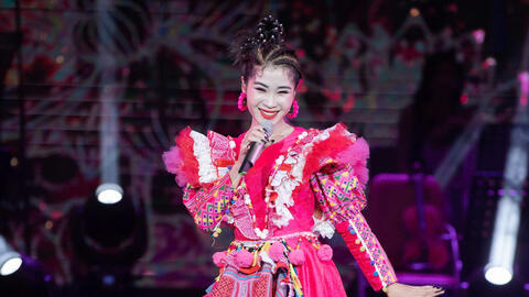 Ca sĩ Hà Myo: Miệt mài nuôi dưỡng giấc mơ đưa xẩm ra thế giới