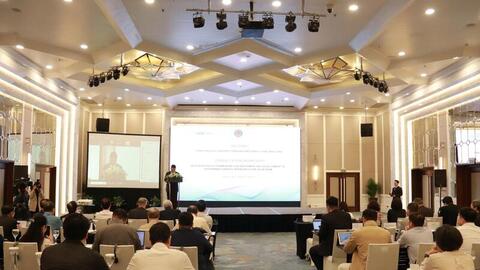 Hội thảo ‘Chính sách ưu tiên phát triển hạ tầng năng lượng bền vững’