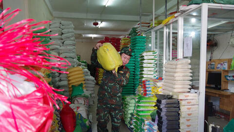 Ngành Công Thương Đà Nẵng đưa 20 tấn gạo hỗ trợ các vùng mưa lũ