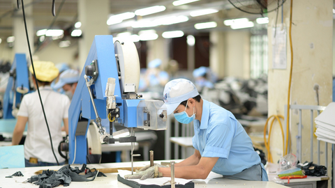 Ưu tiên giữ vững ổn định kinh tế vĩ mô, thúc đẩy xuất khẩu