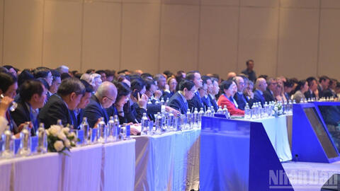 Chuyển đổi xanh để hướng tới một nền kinh tế thông minh, tự cường