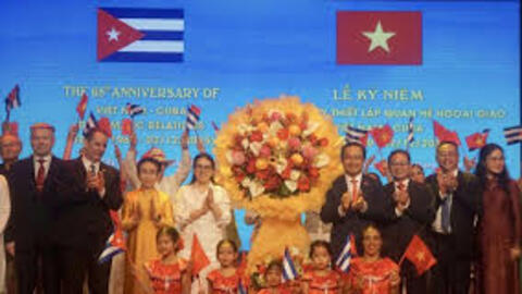 Thành phố Hồ Chí Minh kỷ niệm 65 năm thiết lập quan hệ ngoại giao Việt Nam- Cuba