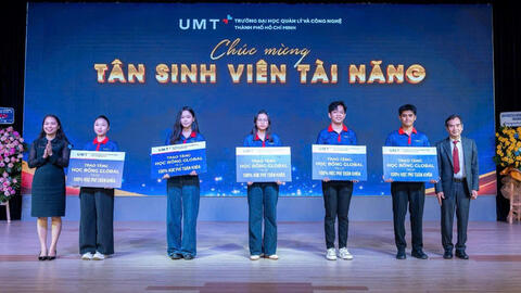 Học bổng 111 tỷ đồng cho tân sinh viên mùa tuyển 2026