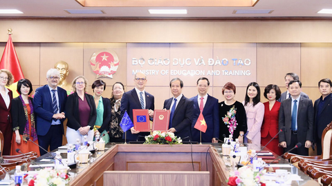 EU hỗ trợ Việt Nam phát triển nguồn nhân lực đáp ứng yêu cầu chuyển đổi xanh và chuyển đổi số