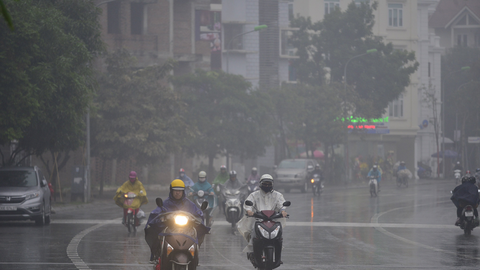 Bắc Bộ chuyển rét, Trung Bộ có mưa rào vài nơi, Nam Bộ ngày nắng