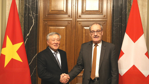 Việt Nam mong muốn tăng cường hợp tác với Thụy Sĩ trong phát triển trung tâm tài chính quốc tế