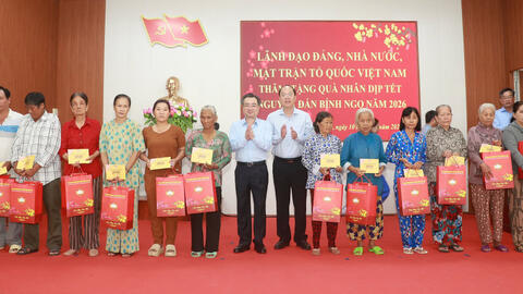 Ông Nguyễn Thanh Nghị thăm, chúc Tết tại tỉnh Cà Mau