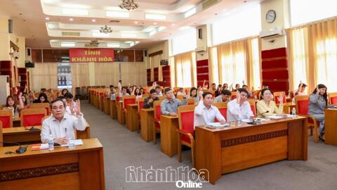 Khánh Hòa công bố 67 đại biểu HĐND, Chánh Thanh tra tỉnh Nguyễn Như Hoa trúng cử