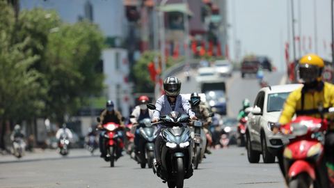 Thời tiết nắng nóng tiếp diễn tại nhiều khu vực