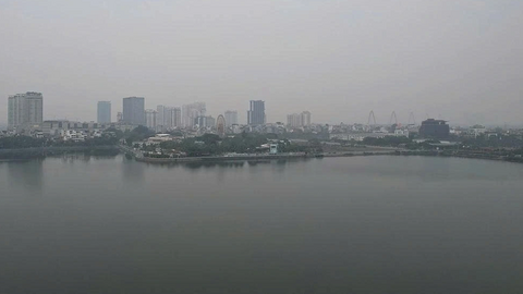 Bắc Bộ mưa dông; Trung Bộ và Nam Bộ trời nắng, có nơi nắng nóng