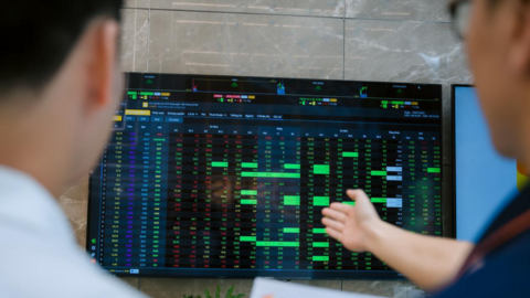 Thị trường chứng khoán tuần lễ 30/4: Chỉ có 2 phiên giao dịch, nhà đầu tư cần lưu ý gì?