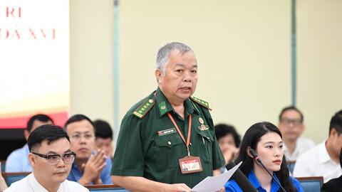 Cử tri nêu vấn đề “nóng” an toàn thực phẩm khi tiếp xúc với Tổng Bí thư, Chủ tịch nước Tô Lâm