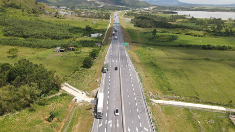 Hơn 3.800 km đường bộ cao tốc đã được đưa vào khai thác, thông xe kỹ thuật