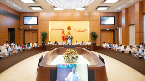 Khai mạc phiên họp thứ 3 của Ủy ban Thường vụ Quốc hội
