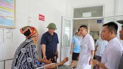 Dồn lực triển khai giải pháp chiến lược mang tính đột phá về y tế và dân số