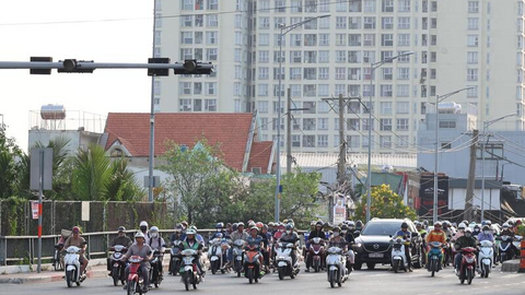 Mưa dông rải rác ở nhiều khu vực trên cả nước, cục bộ có nơi mưa rất to
