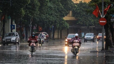 Nhiều khu vực trên cả nước có mưa rào và dông, một số nơi mưa rất to