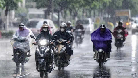Mưa dông tại nhiều khu vực, cục bộ có nơi mưa rất to