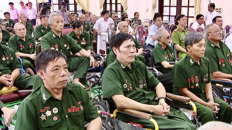 Chính phủ ban hành quy định mới về mức trợ cấp, phụ cấp và các chế độ ưu đãi người có công với cách mạng