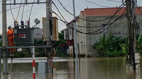 Chủ động phương án vận hành hệ thống điện, ứng phó với bão số 4
