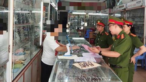 Đà Nẵng siết chống hàng giả, hàng nhái, gian lận thương mại trên cả thị trường và không gian mạng
