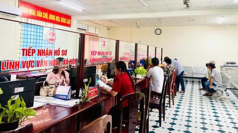 Đừng để văn hóa tặng quà trở thành “lệ ngầm”