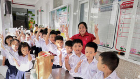 TPHCM đẩy mạnh khám sức khỏe đầu năm, chăm lo toàn diện thể chất học sinh