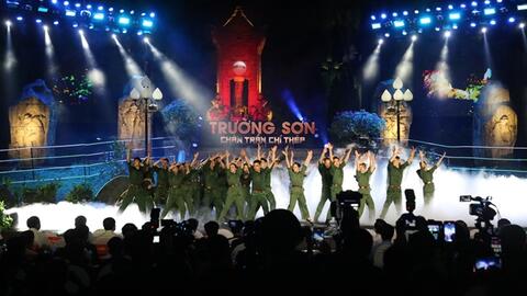 Kỷ niệm 65 năm Ngày Mở đường Hồ Chí Minh - Ngày Truyền thống bộ đội Trường Sơn