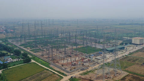 Đóng điện hạng mục thứ 2 thuộc dự án đường dây 500kV mạch 3