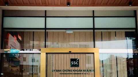 Thao túng thị trường chứng khoán, 4 cá nhân bị xử phạt 6 tỷ đồng