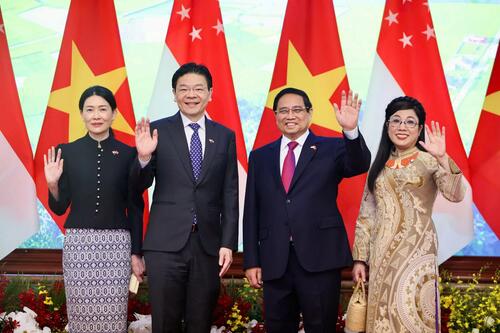 <a href="/thoi-su" title="Thời sự" rel="dofollow">Thời sự</a>