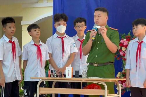 Xây dựng môi trường không khói thuốc: Nâng cao nhận thức cho thầy và trò