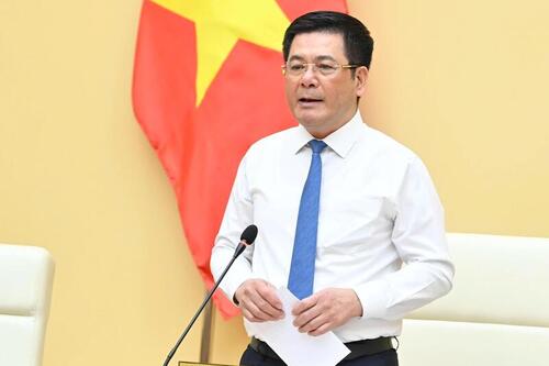 Bộ trưởng Nguyễn Hồng Diên: Đa dạng hóa thị trường, chủ động nguyên liệu để giữ nhịp tăng trưởng xuất khẩu
