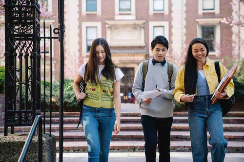 Báo động tình trạng 'du học sinh ảo' tại Canada
