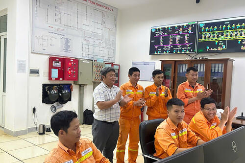 <a href="/nang-luong-xanh" title="Năng lượng xanh" rel="dofollow">Năng lượng xanh</a>