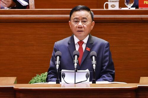 Ban Chấp hành Trung ương, Bộ Chính trị khóa XIII bản lĩnh trước vấn đề lớn, chưa có tiền lệ