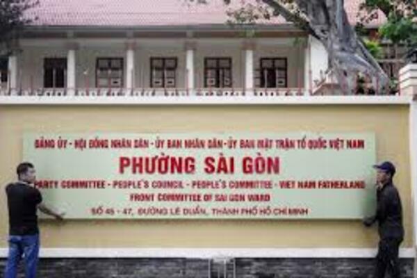 Phường, xã ở TPHCM ngày đầu vận hành mô hình chính quyền 2 cấp